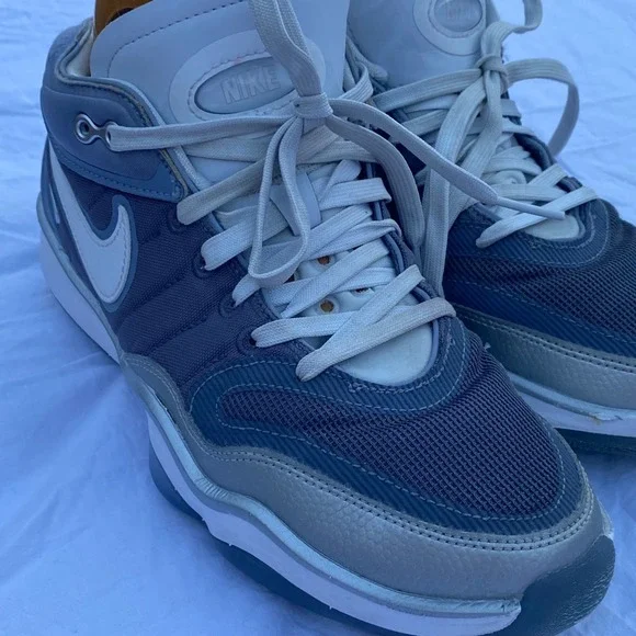 Nike Air Zoom G.T. Hustle 2 basketball shoes in the Light Carbon Women's size 9 - Picture 13 of 13